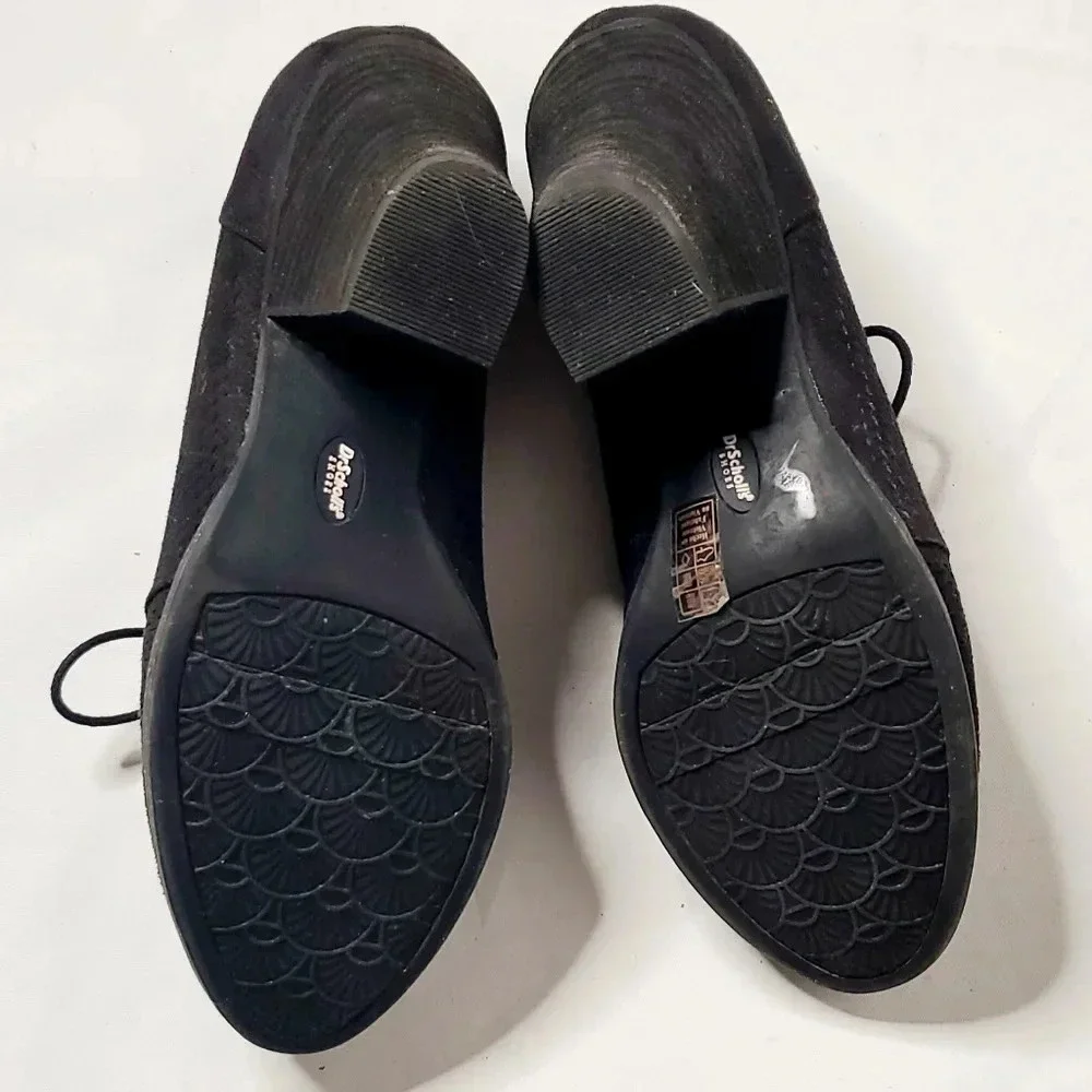 Dr.Scolls Lace Up Black Suede Detailled Pattern Bootie Heels Sz 9/ 9.5 US - Picture 9 of 11